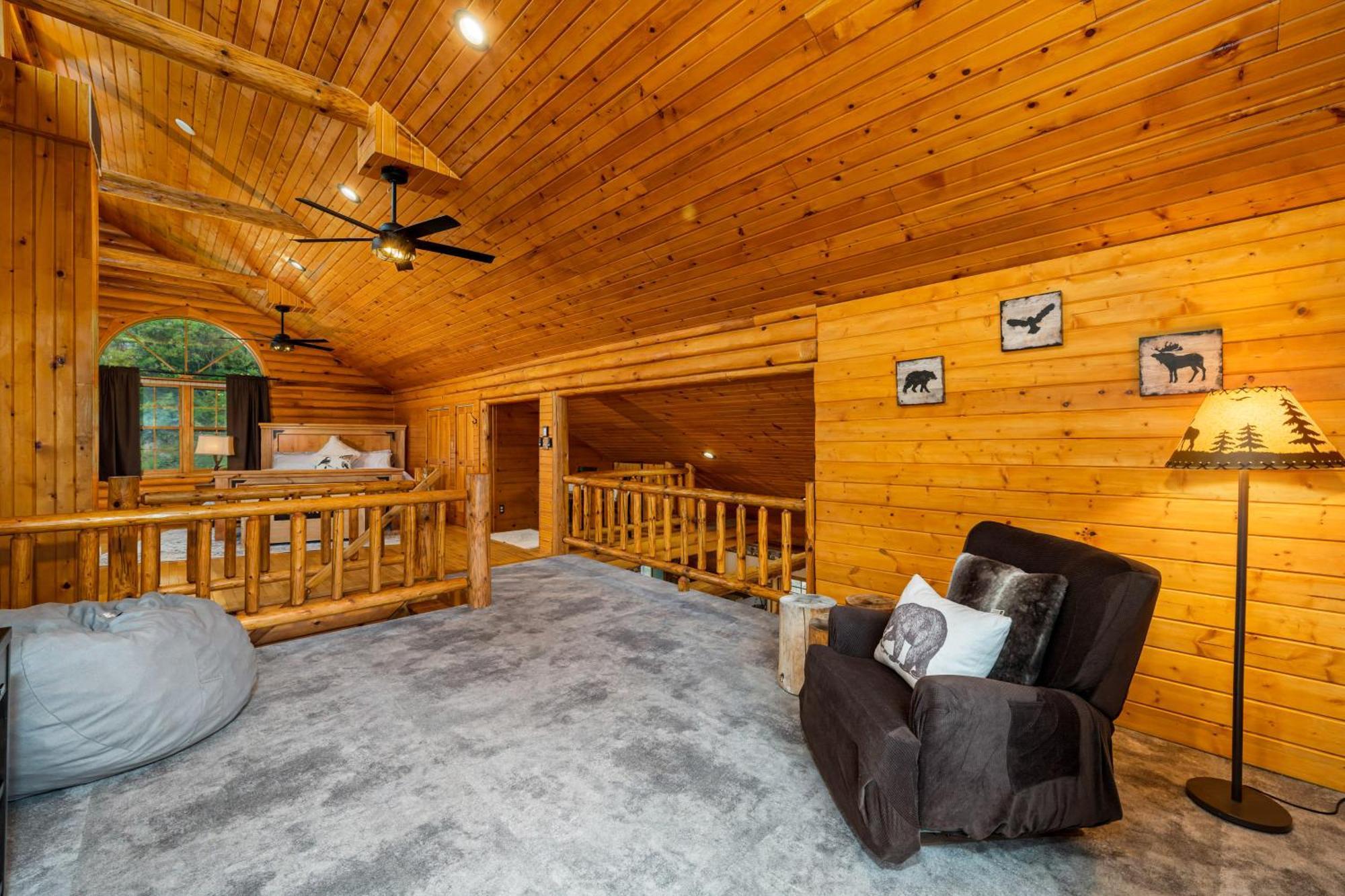 Log Cabin With Private Hot Tub On Wenatchee River! Leavenworth Exterior photo