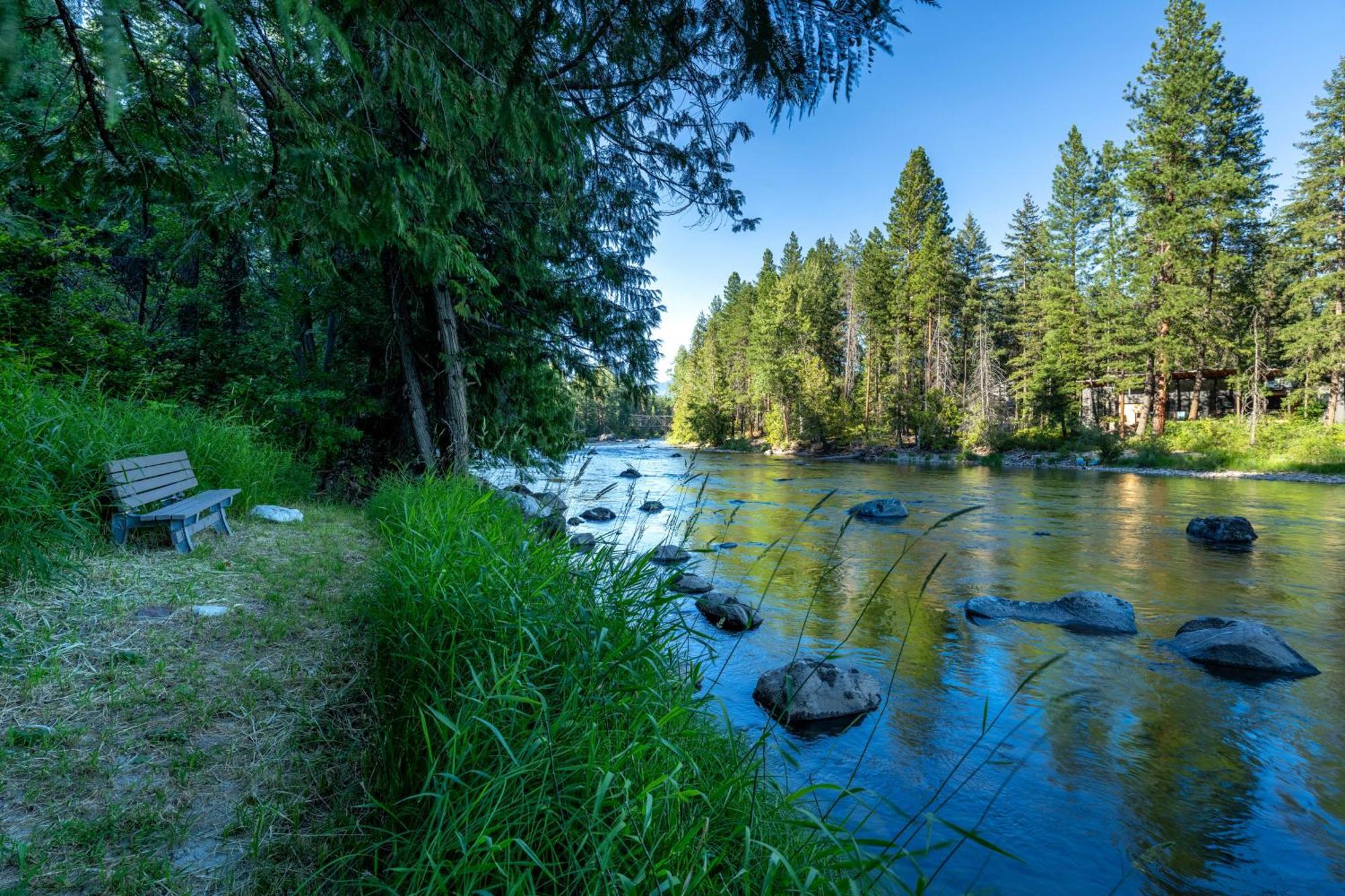 Log Cabin With Private Hot Tub On Wenatchee River! Leavenworth Exterior photo