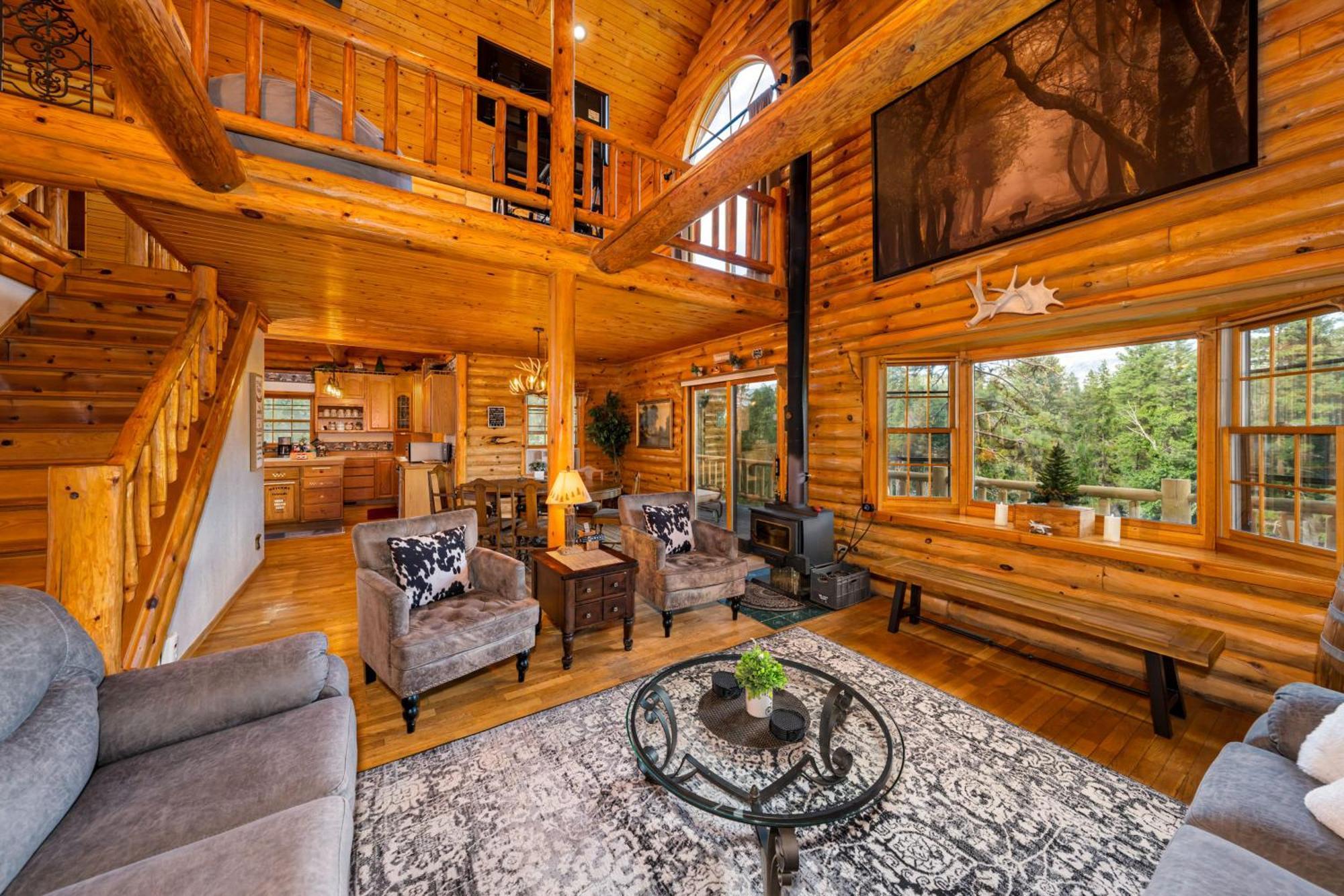 Log Cabin With Private Hot Tub On Wenatchee River! Leavenworth Exterior photo